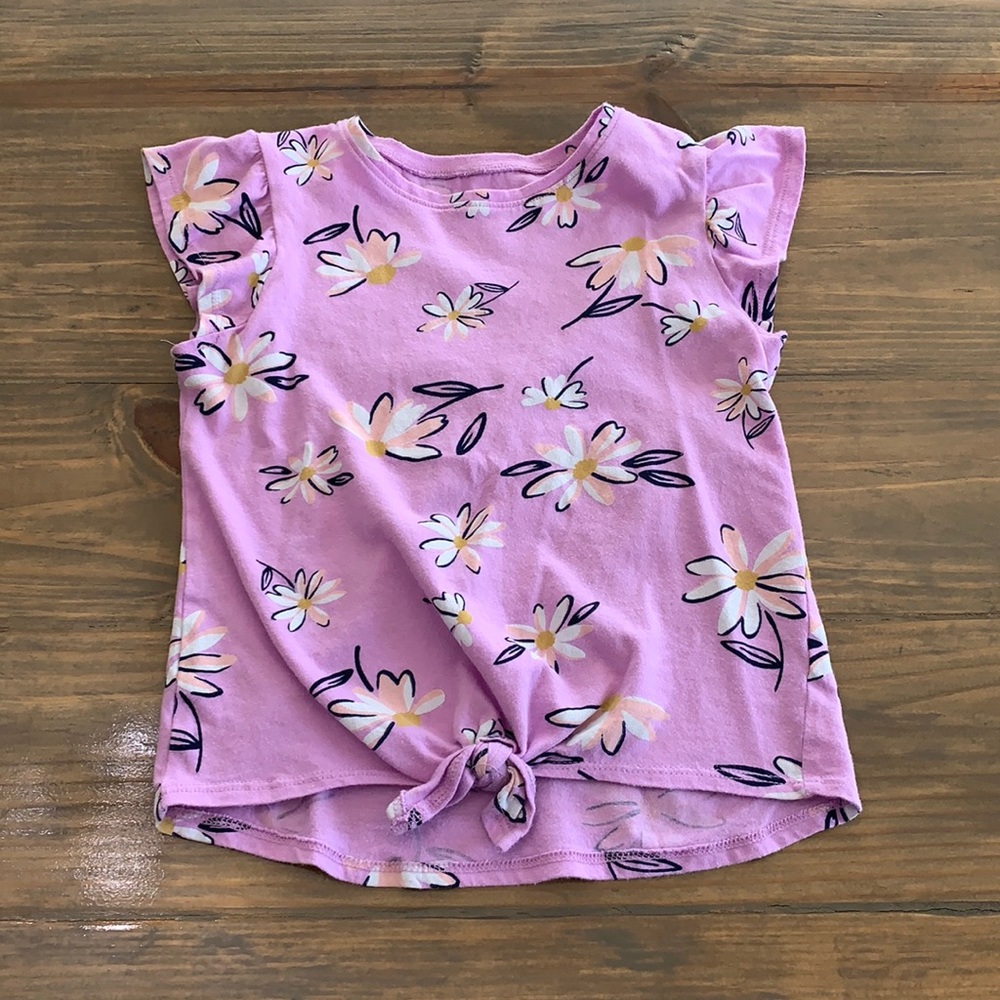 Floral front tie shirt. Size 6x